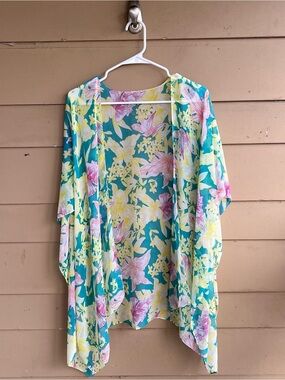 West Loop Floral Sheer Kimono Size One Size Summer Vacation Resortwear